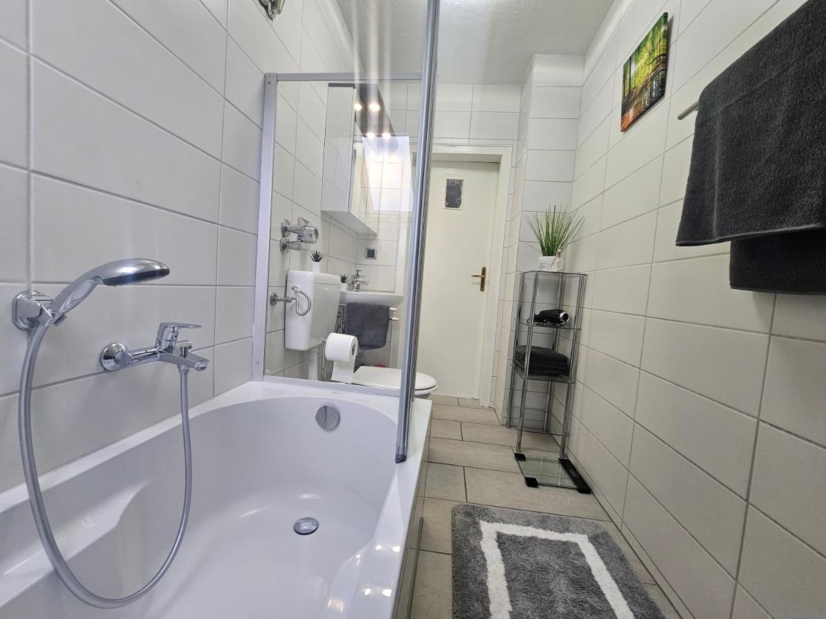 Exklusives Und Helles Dachgeschoss-Apartment No 3 Im Zentrum Von Kassel, Schnelles 1Gbit Internet, Geschirrspueler, Boxspringbetten ภายนอก รูปภาพ