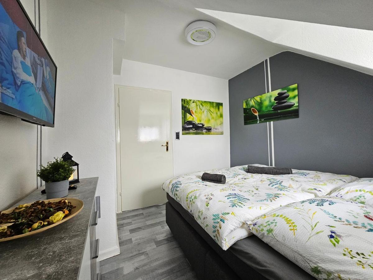 Exklusives Und Helles Dachgeschoss-Apartment No 3 Im Zentrum Von Kassel, Schnelles 1Gbit Internet, Geschirrspueler, Boxspringbetten ภายนอก รูปภาพ