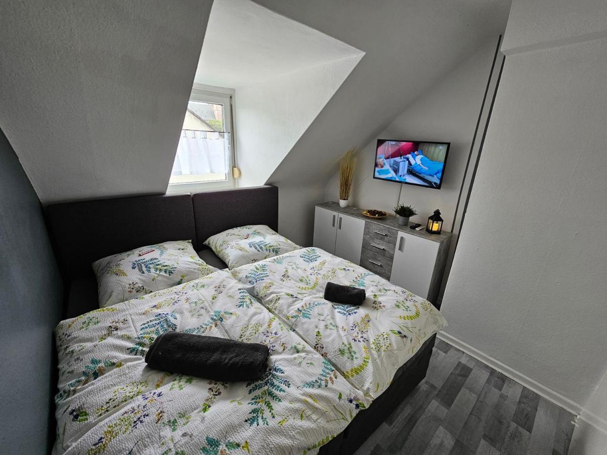 Exklusives Und Helles Dachgeschoss-Apartment No 3 Im Zentrum Von Kassel, Schnelles 1Gbit Internet, Geschirrspueler, Boxspringbetten ภายนอก รูปภาพ
